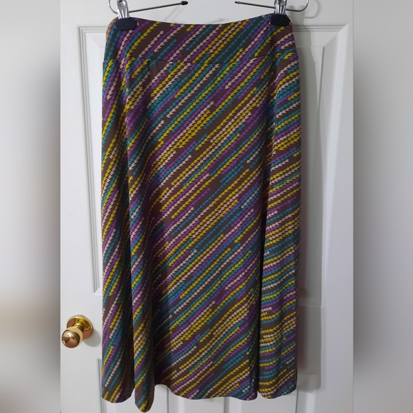 Vintage Jones & Co. Print Skirt - Picture 2 of 6